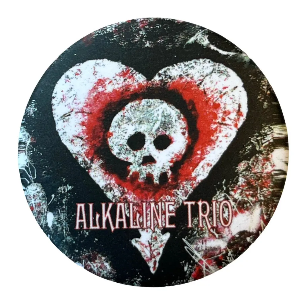 Alkaline Trio iso rintanappi