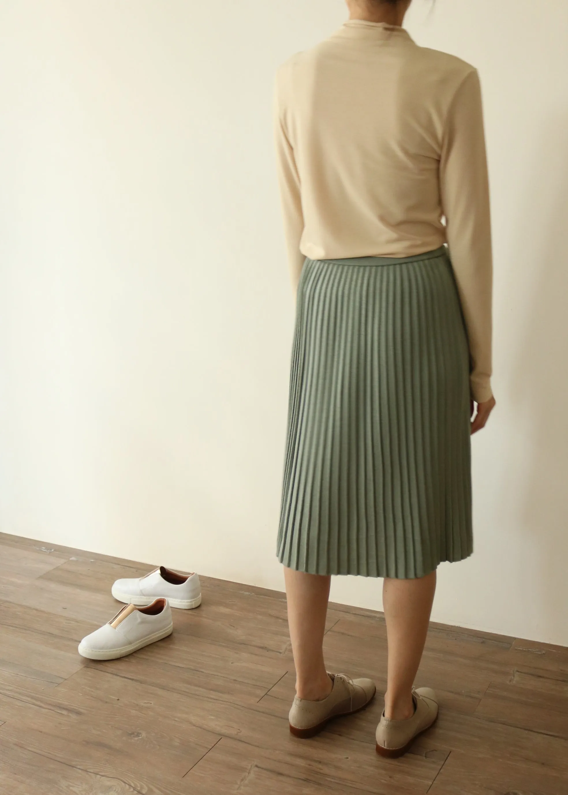 Almond Tee - limited edition (Made in Korea.)-sold out