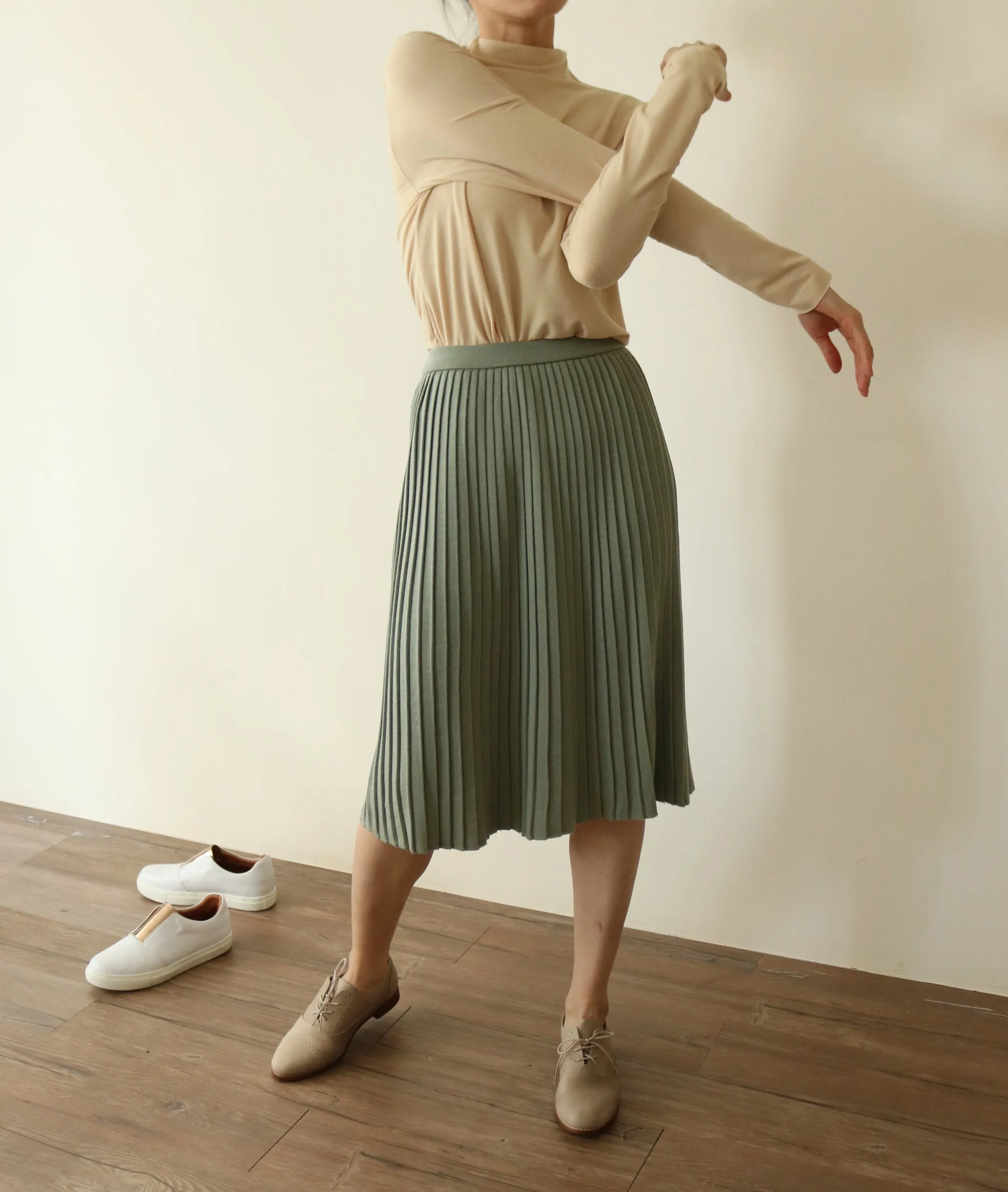 Almond Tee - limited edition (Made in Korea.)-sold out