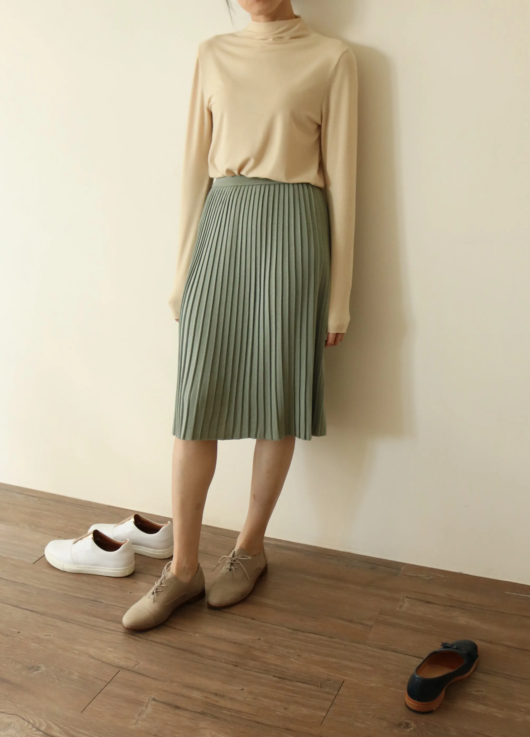 Almond Tee - limited edition (Made in Korea.)-sold out