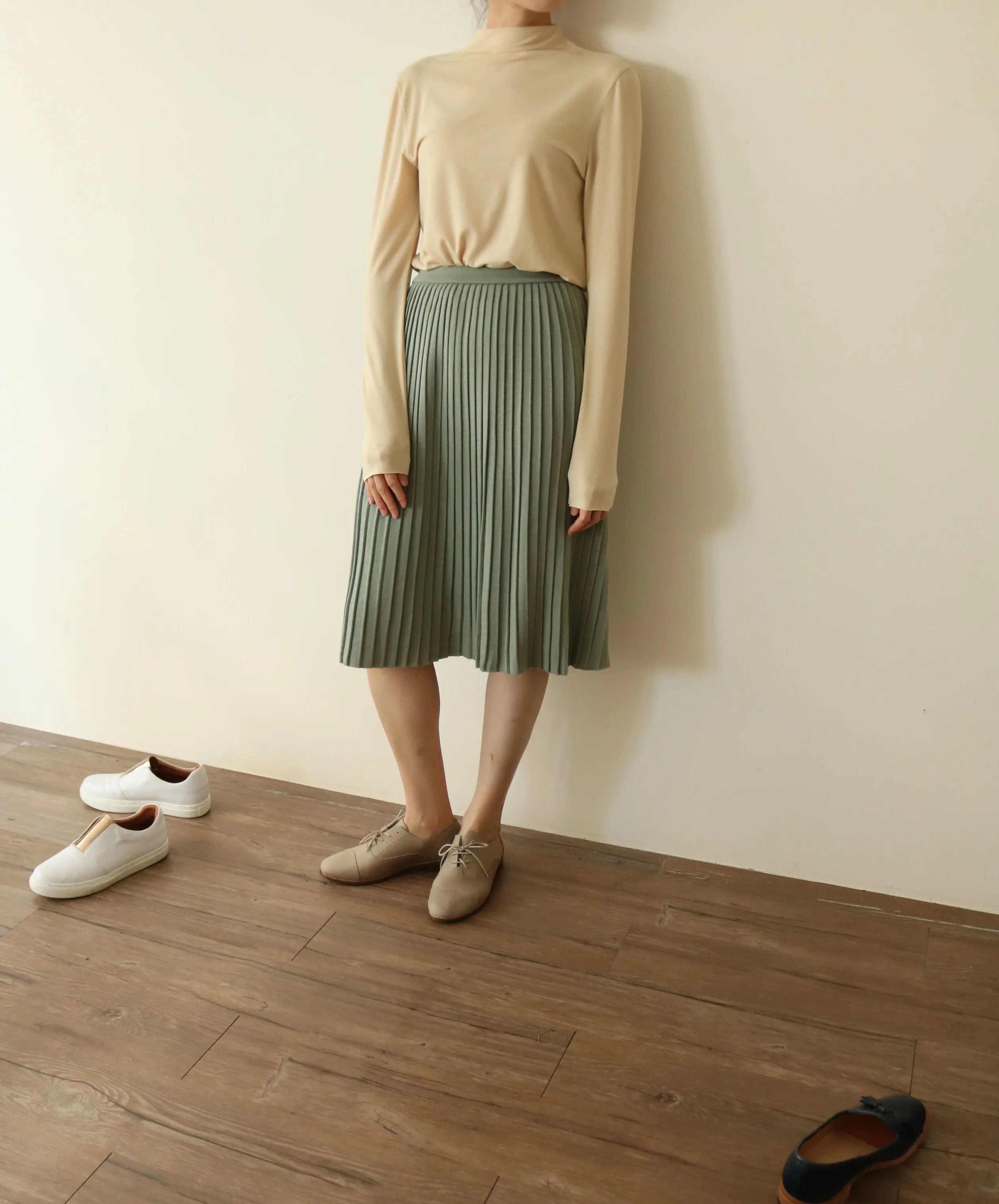 Almond Tee - limited edition (Made in Korea.)-sold out