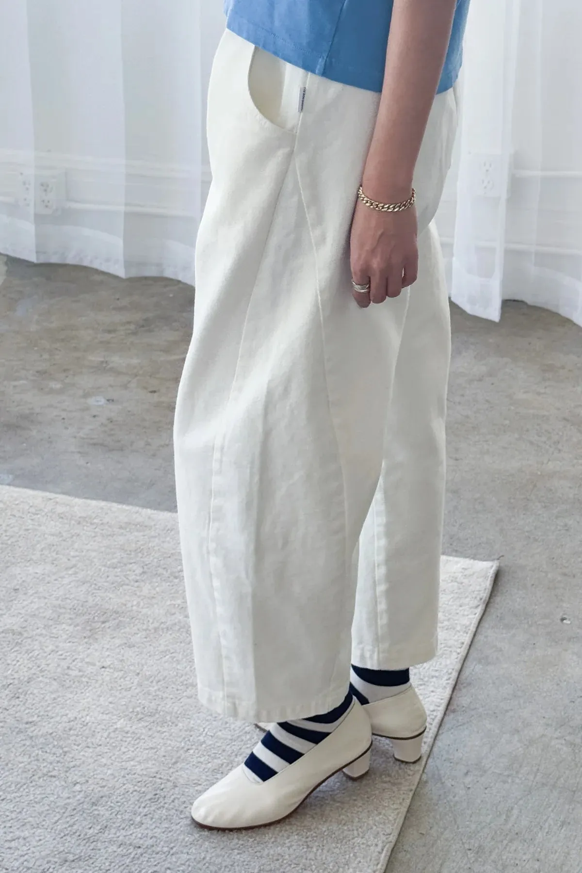 ARC PANTS - WHITE