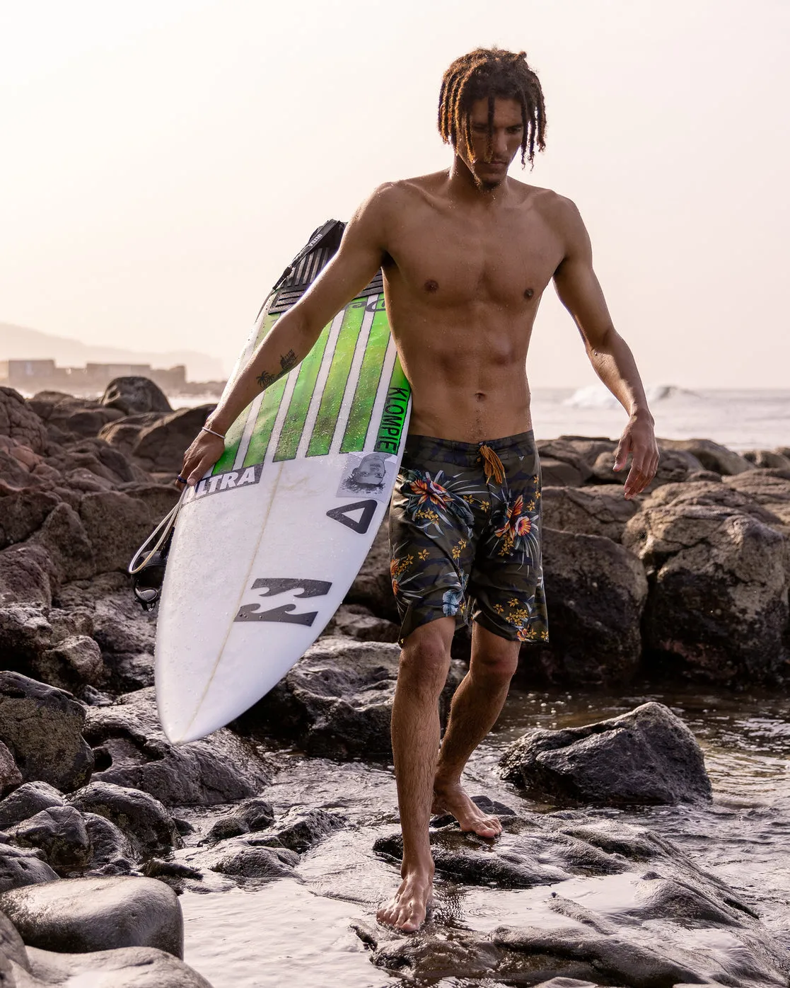 Billabong Sunday's Airlite 19" Boardshort