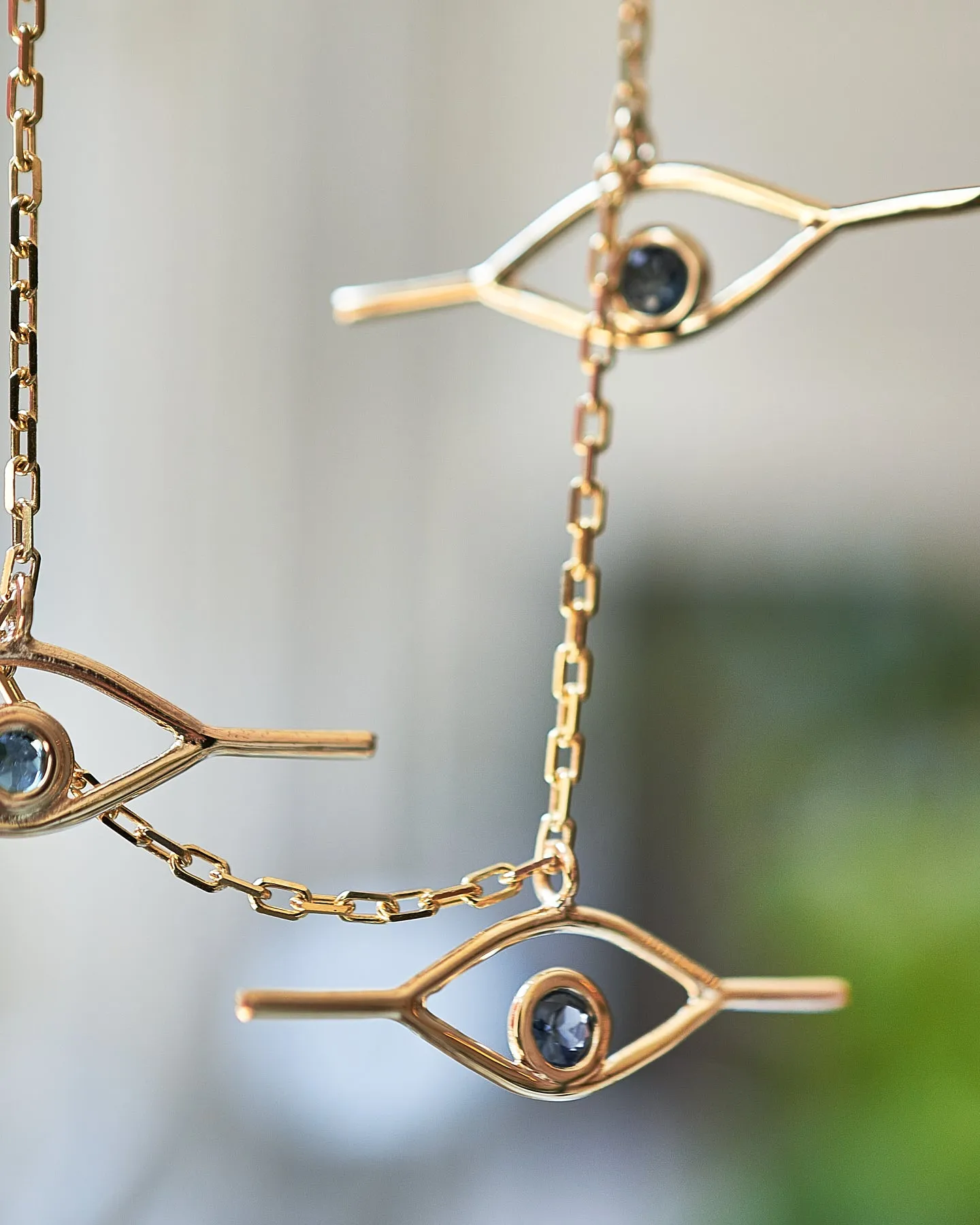 Green-Blue Sapphire Triple Eye Pendant Necklace