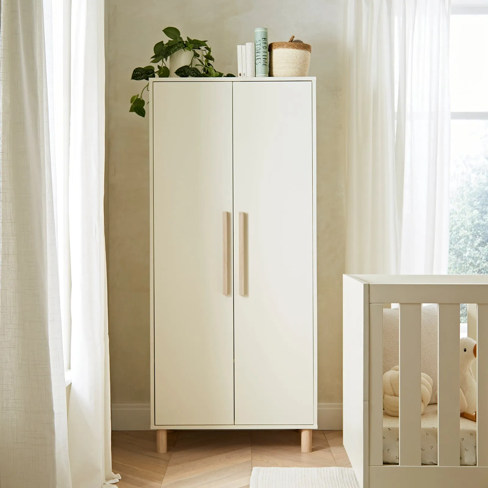 HARPER WARDROBE