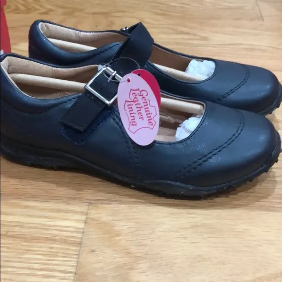 *Host Pick!* Girls Mary Jane Shoes in Navy