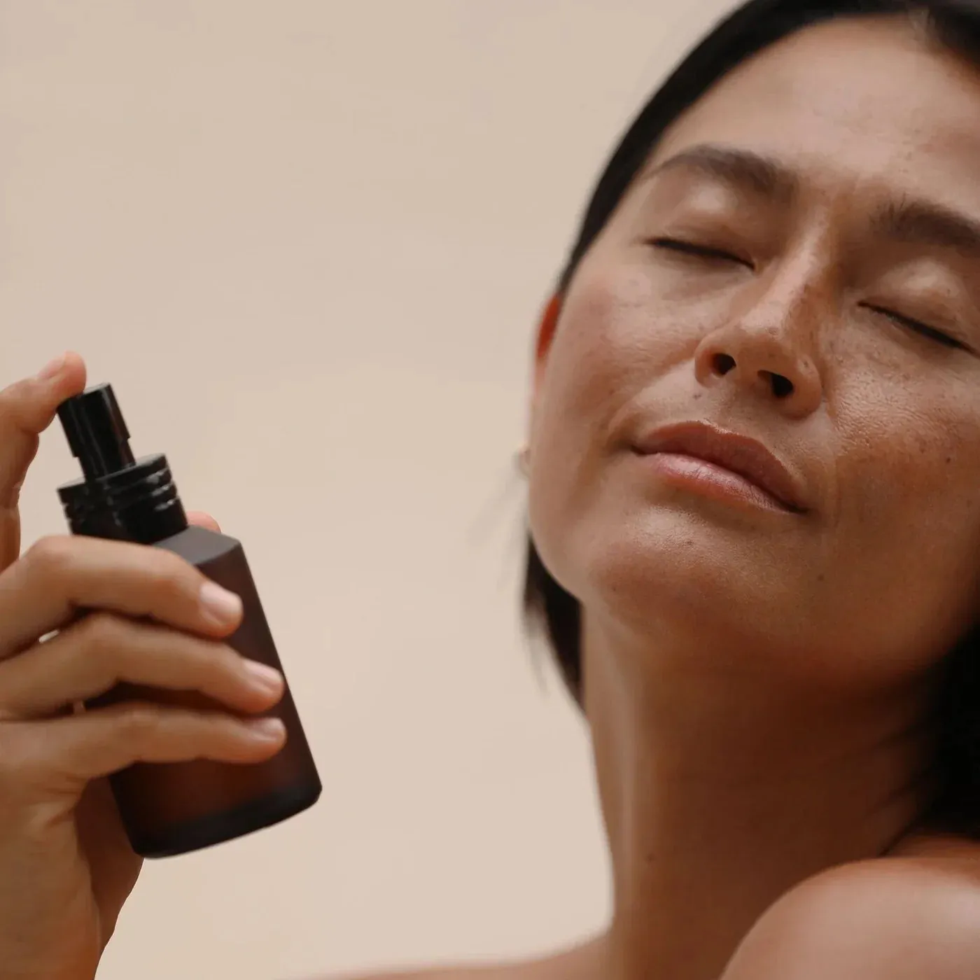 'ILIAHI SANDALWOOD HYDROSOL MIST & TONER