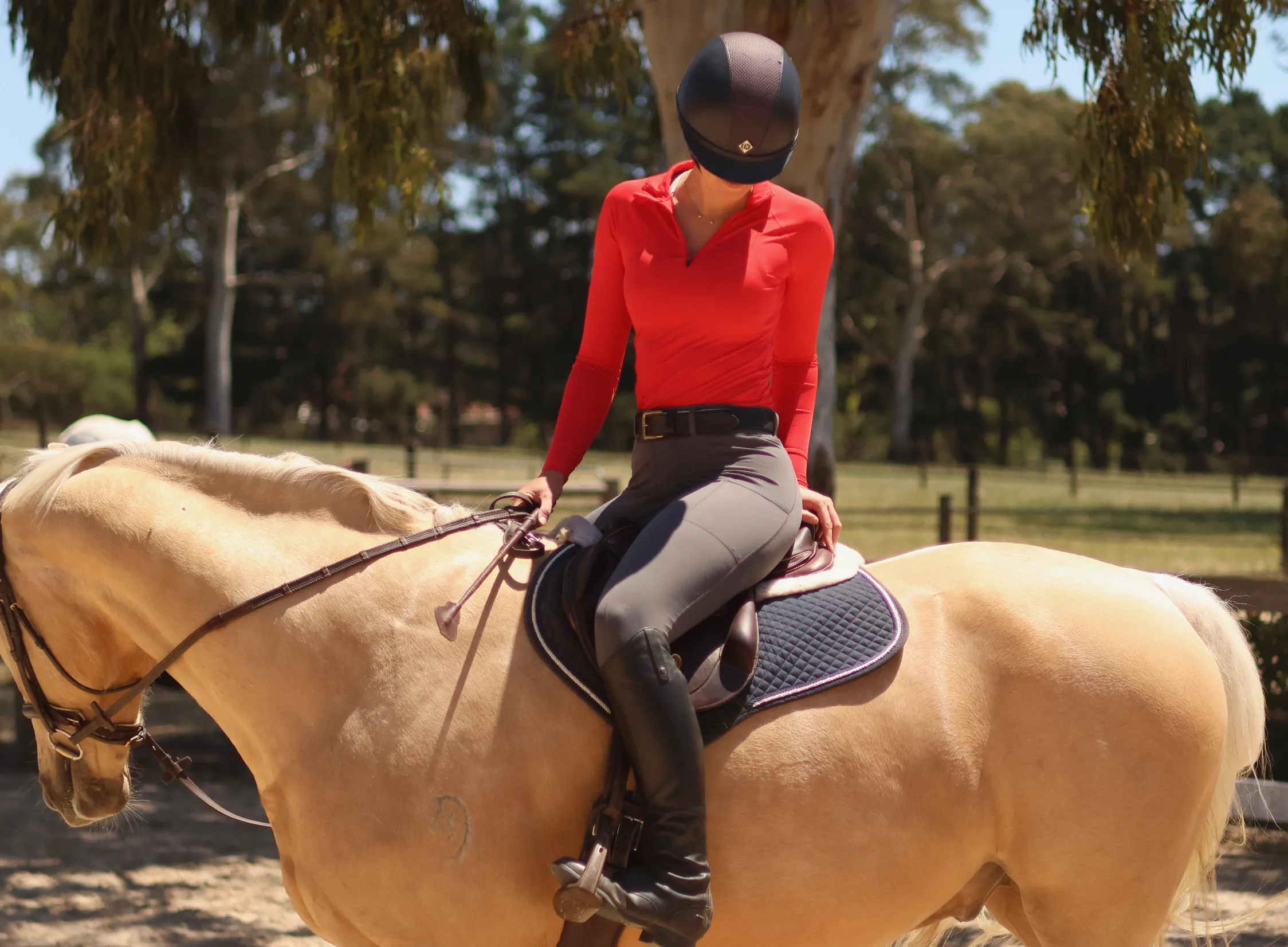 LIMITED EDITION Elegance Base layer in Scarlet