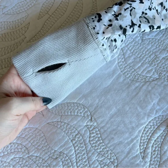 Lululemon - After Asana Hoodie - Not So Petite Fleur Silver Spoon