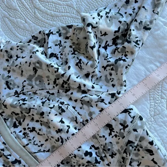 Lululemon - After Asana Hoodie - Not So Petite Fleur Silver Spoon