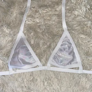 M // Rainboa // Peekaboo Top