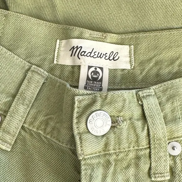 Madewell Baggy Straight Jeans: Garment-Dyed Edition in Artichoke
