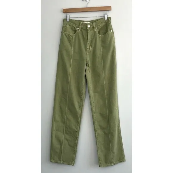 Madewell Baggy Straight Jeans: Garment-Dyed Edition in Artichoke