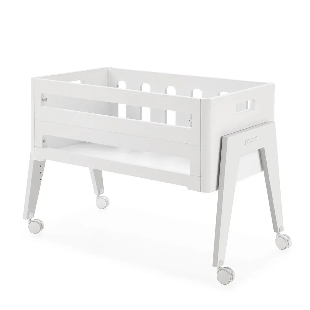Micuna Lulu Minicot - White/Natural Wax