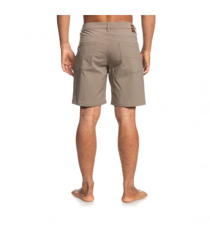 Nelsdrtwcamph18 Amphibian Short Brown