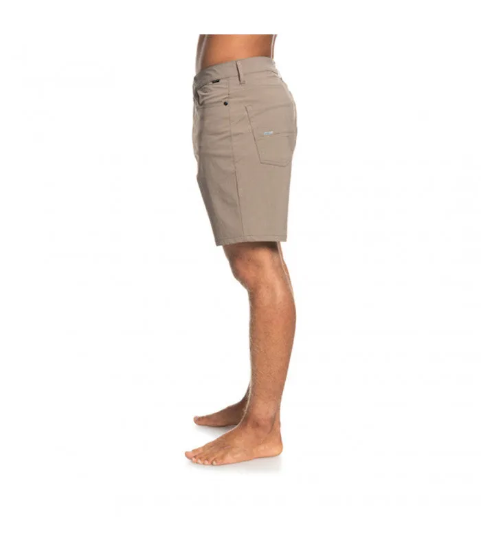 Nelsdrtwcamph18 Amphibian Short Brown