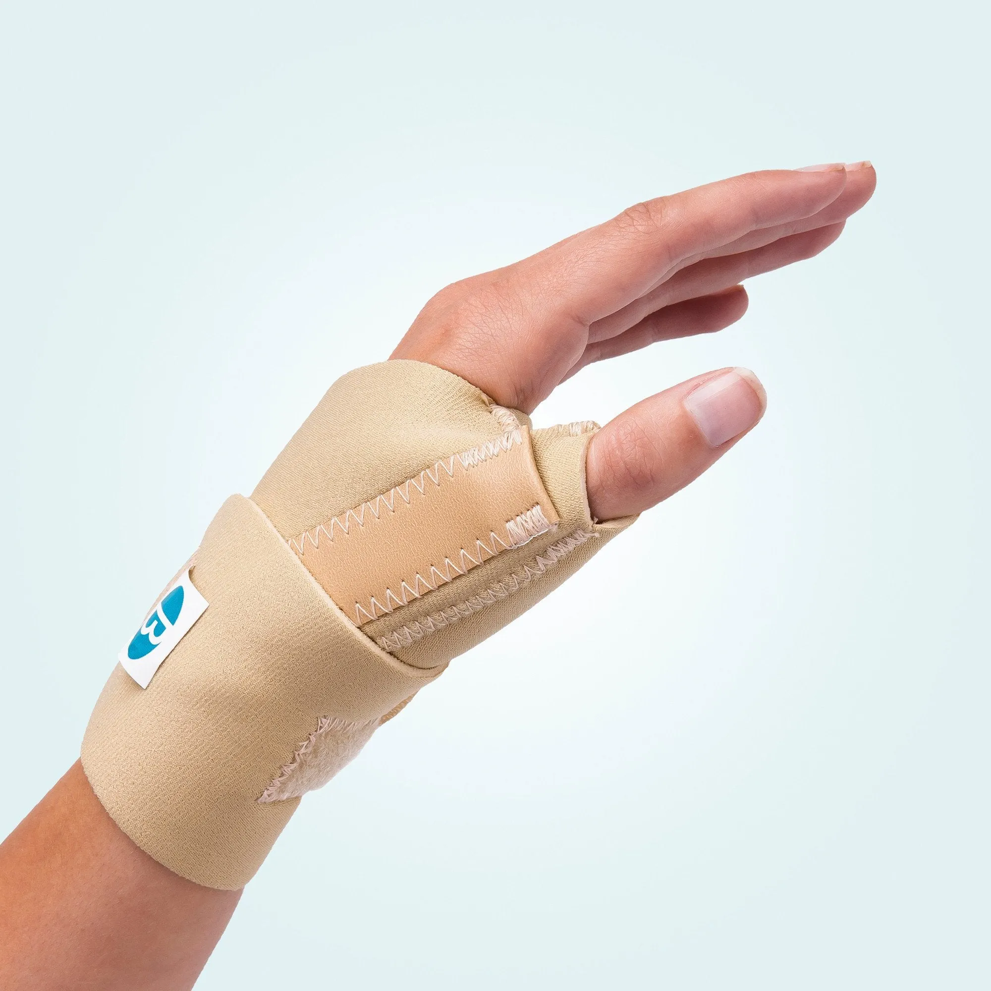Neoprene Abducted Thumb Wrap (Ortho Medical)