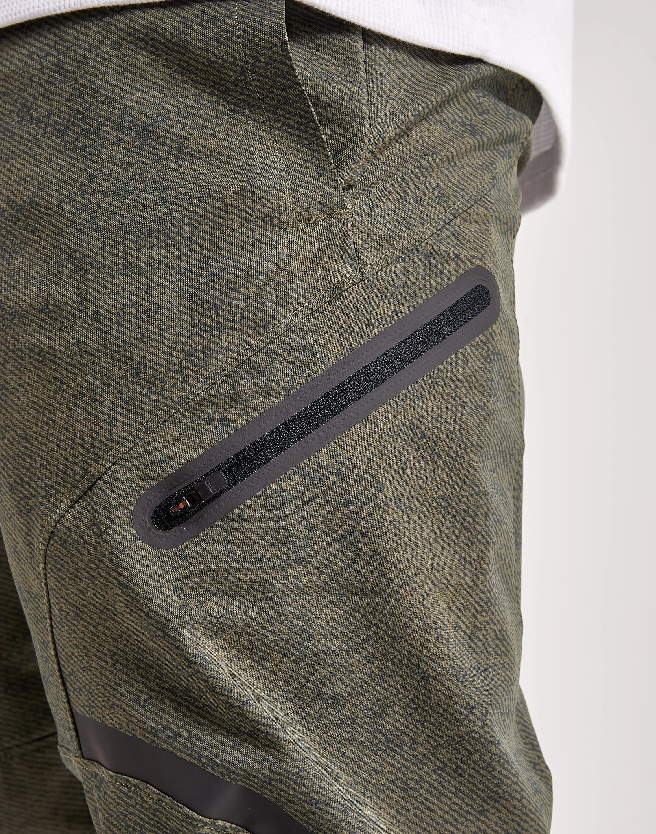 Under Armour Unstoppable Cargo Pants