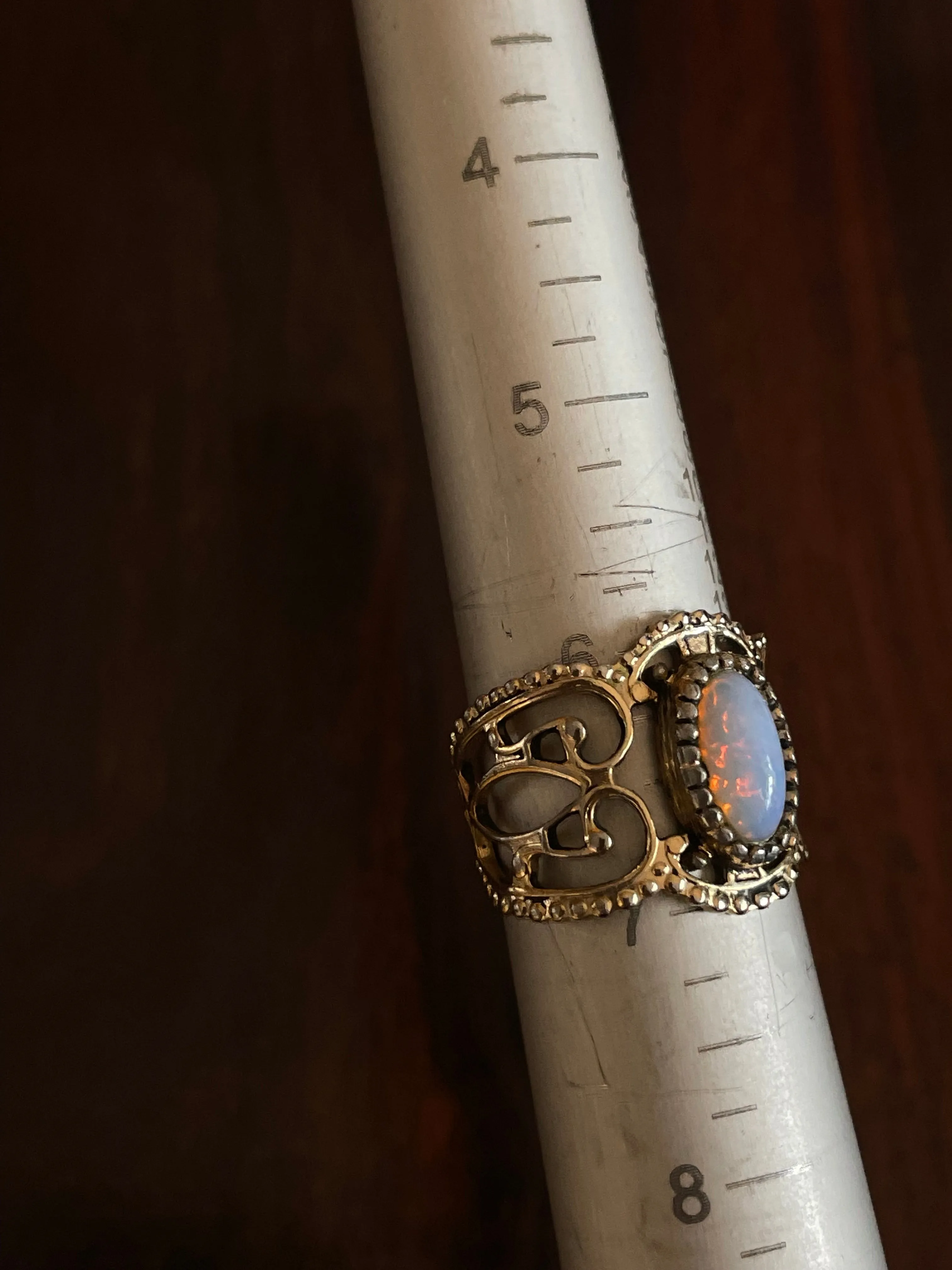 Vintage Sarah Coventry Dragons Breath Cabochon Adjustable Ring