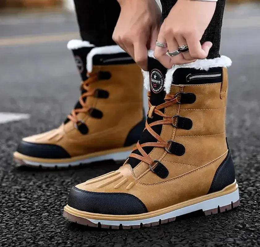 Weatherproof and insulated men's boots