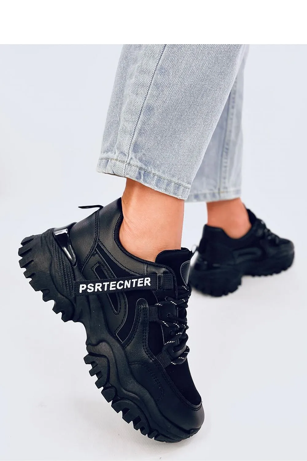 Wedge heel sneakers