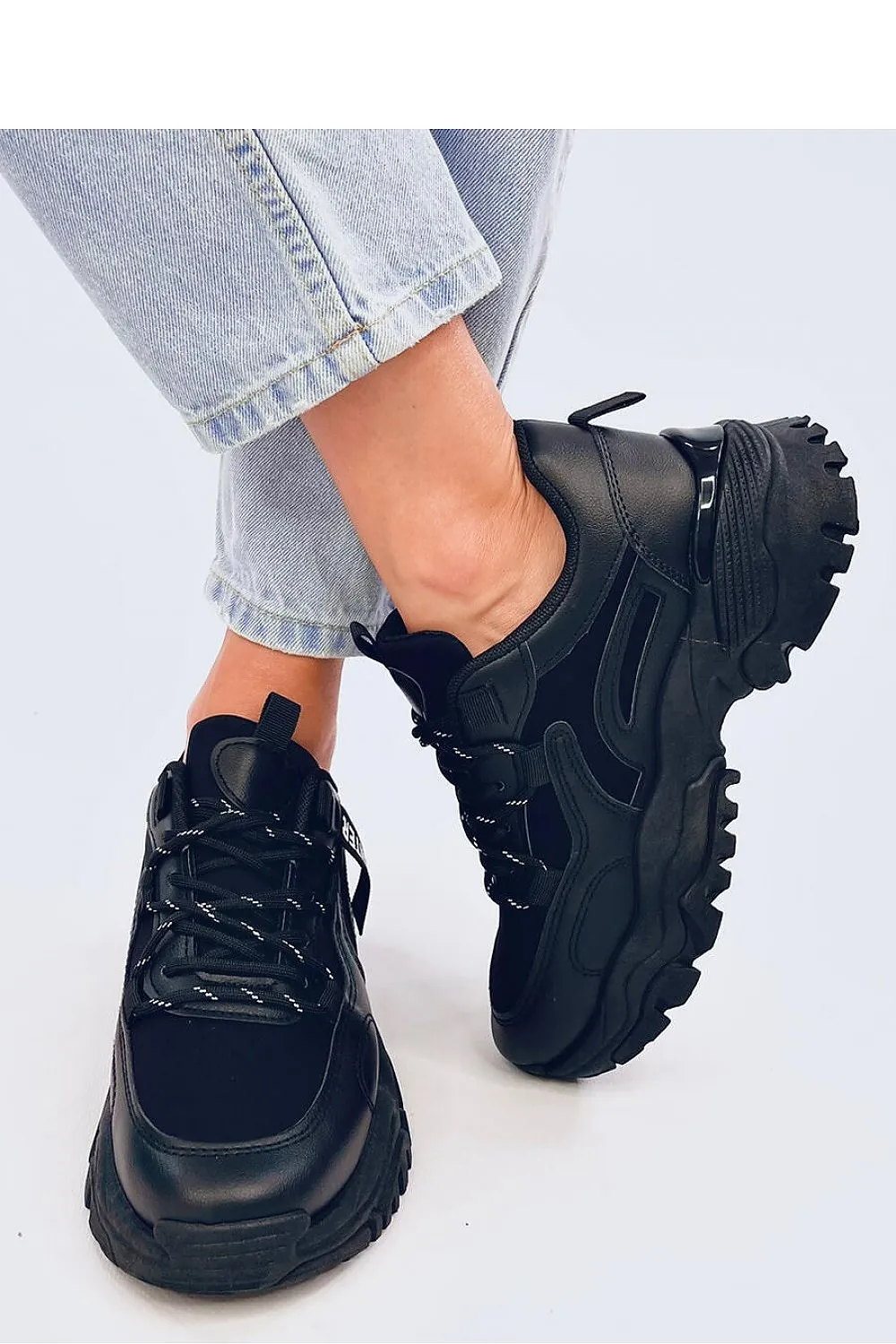 Wedge heel sneakers