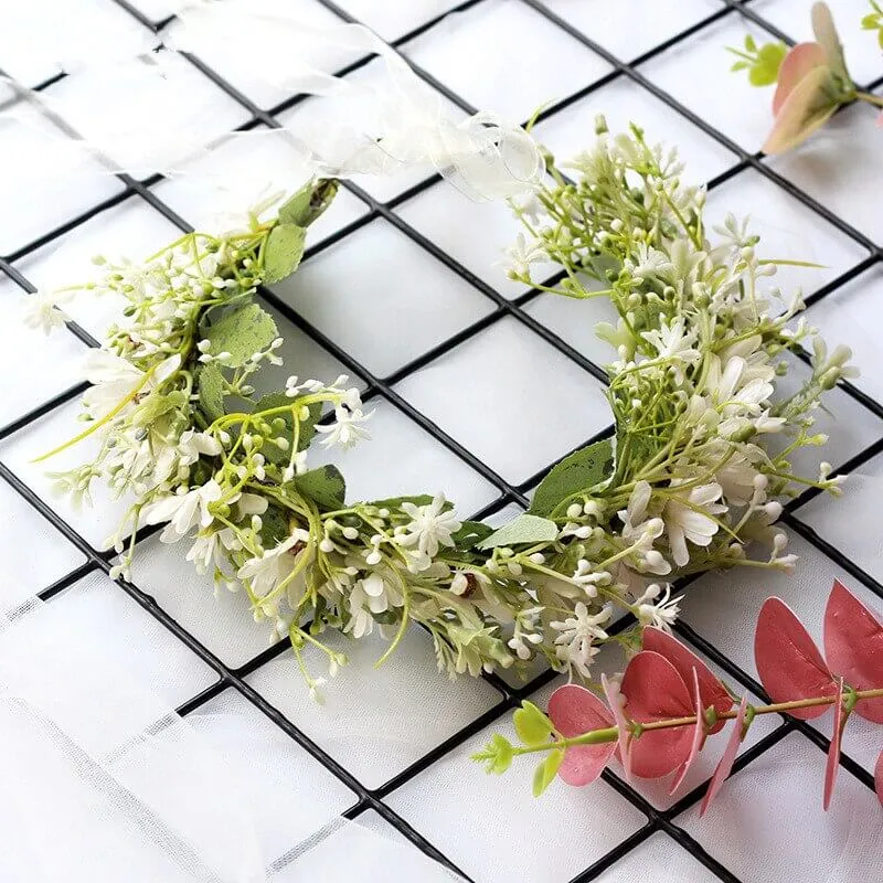Whimsical Daisy Flower Garland